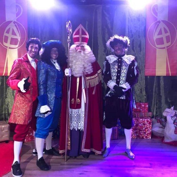 De Zinderende Sintshow