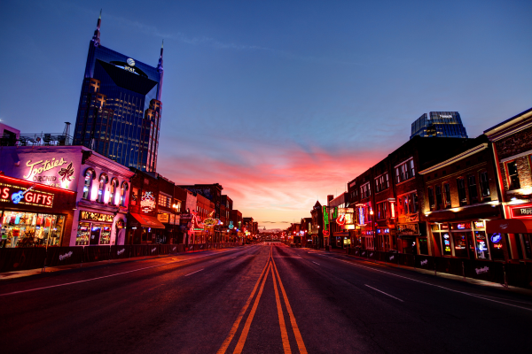 Nashville_Broadway.png