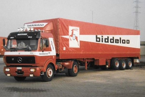 Mercedes-Benz NG Grossraum 8X6 met ballastbox