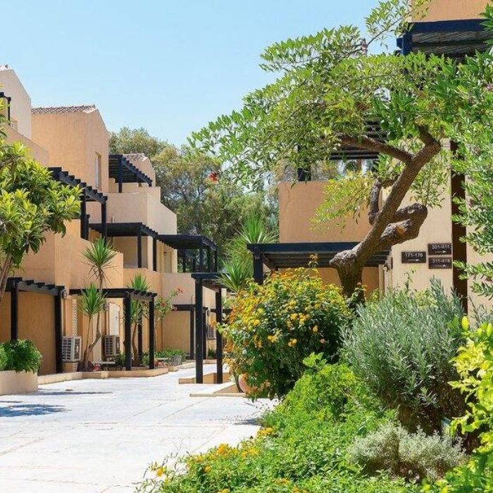 GRECOTEL Grand Leoniki Residence