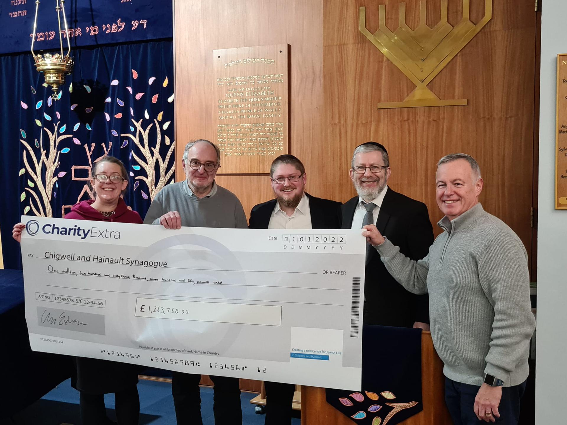 Chigwell & Hainault smash fundraising target
