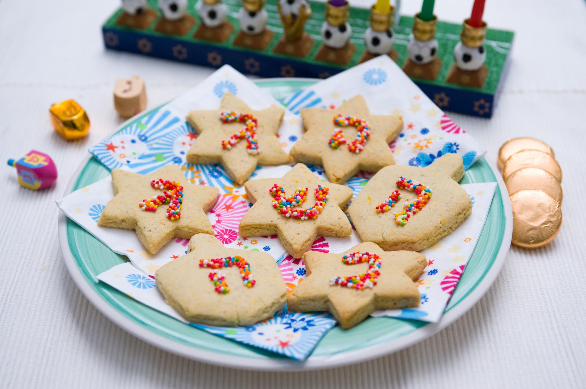 Dreidel biscuits