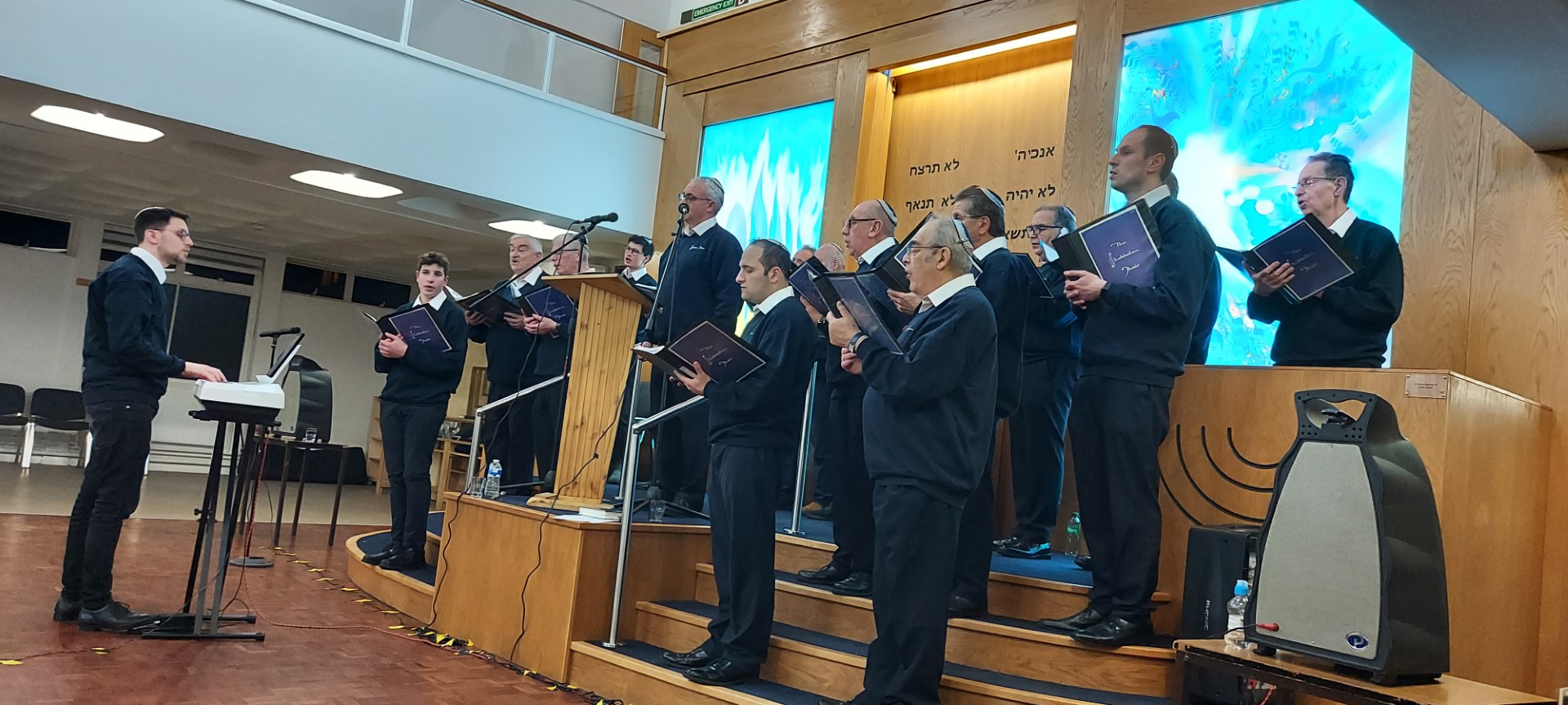 An evening of song