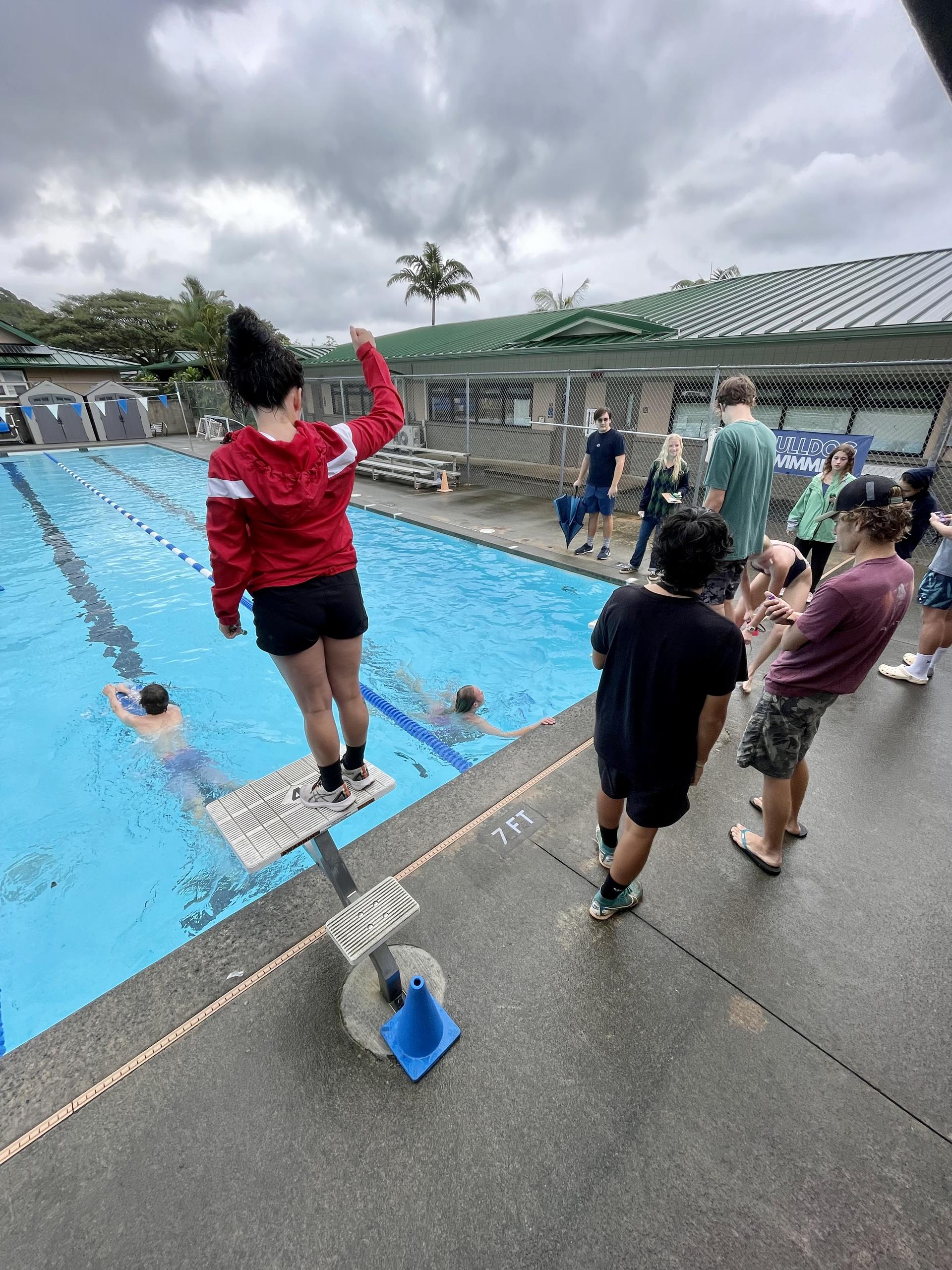 grade-10-students-take-on-the-biathlon-in-pe