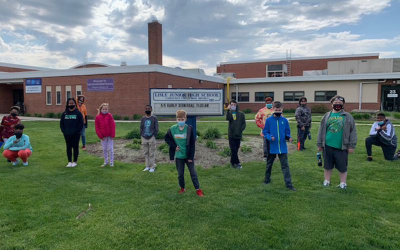 Fifth Graders visit Lisle Junior High School