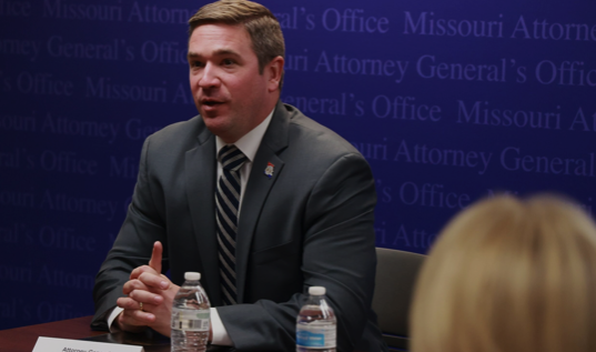 Missouri AG steps up pressure on DOJ to turn over documents on its communications about Trump cases