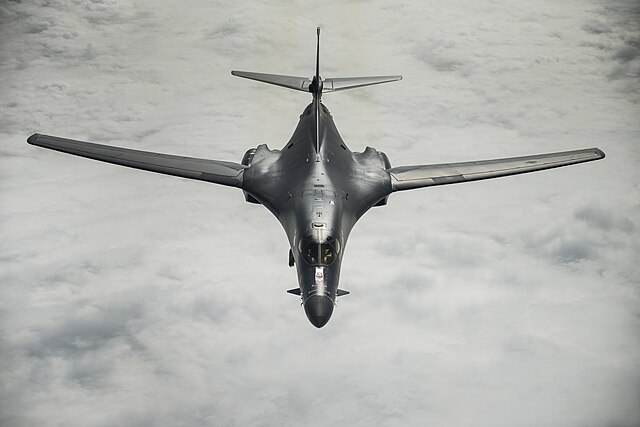 US Strikes At Least 85 Targets In Iraq & Syria, Including From B1 Bombers
