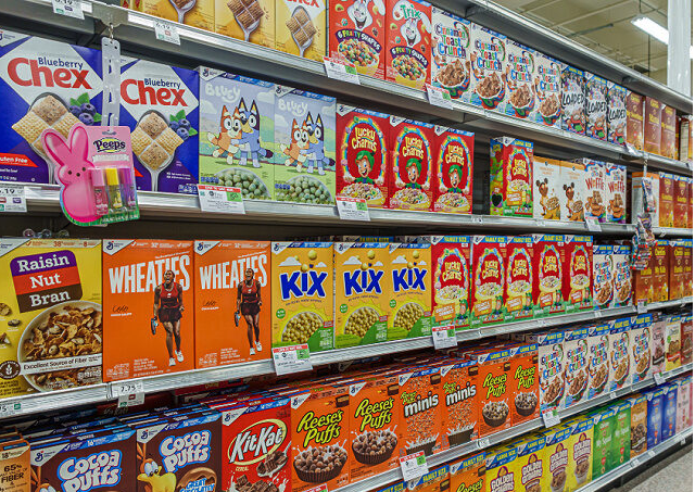 General Mills to Ditch Use of Artificial Colors in U.S. Cereals, School Foods