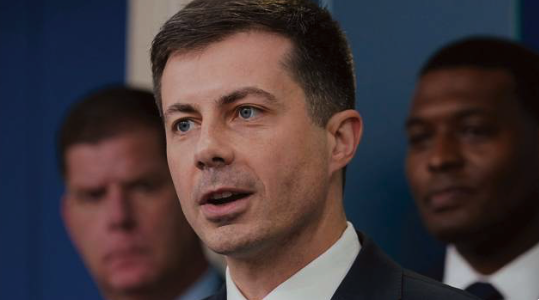 Trump Calls Out Pete Buttigieg’s ‘Bullsh*t’,’ Biden-Era DEI After Fatal American Airlines, Black Hawk Crash