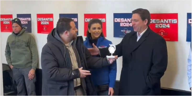 MUST WATCH: Heckler hands Ron DeSantis participation trophy, calls him ‘our little snowflake’ at Iowa town hall
