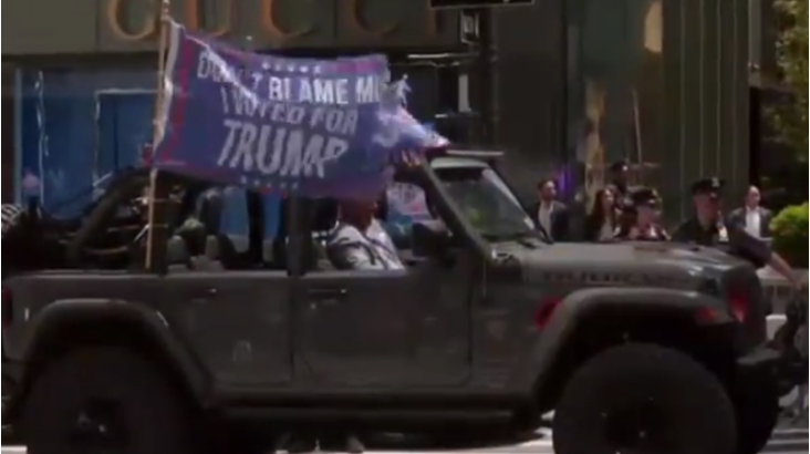NEW YORK: MAGA Patriots Surround Trump Tower in Support of President Trump