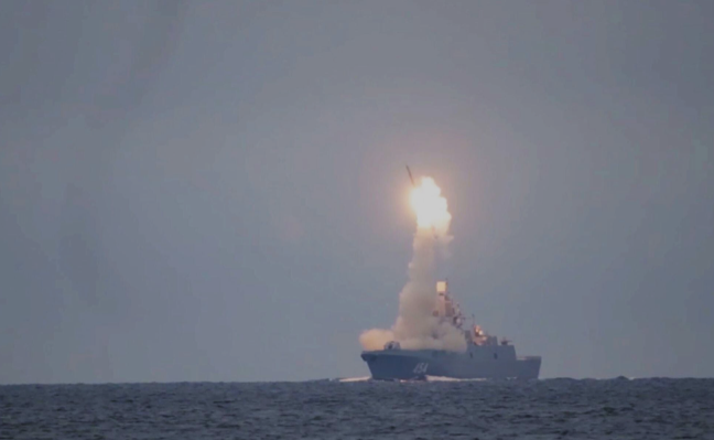 Navy successfully tests sea-based hypersonic missile