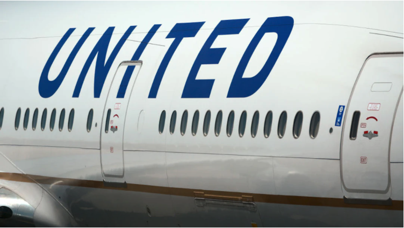 United Plane Makes Emergency Landing In LA In Airline’s 4th Emergency This Week