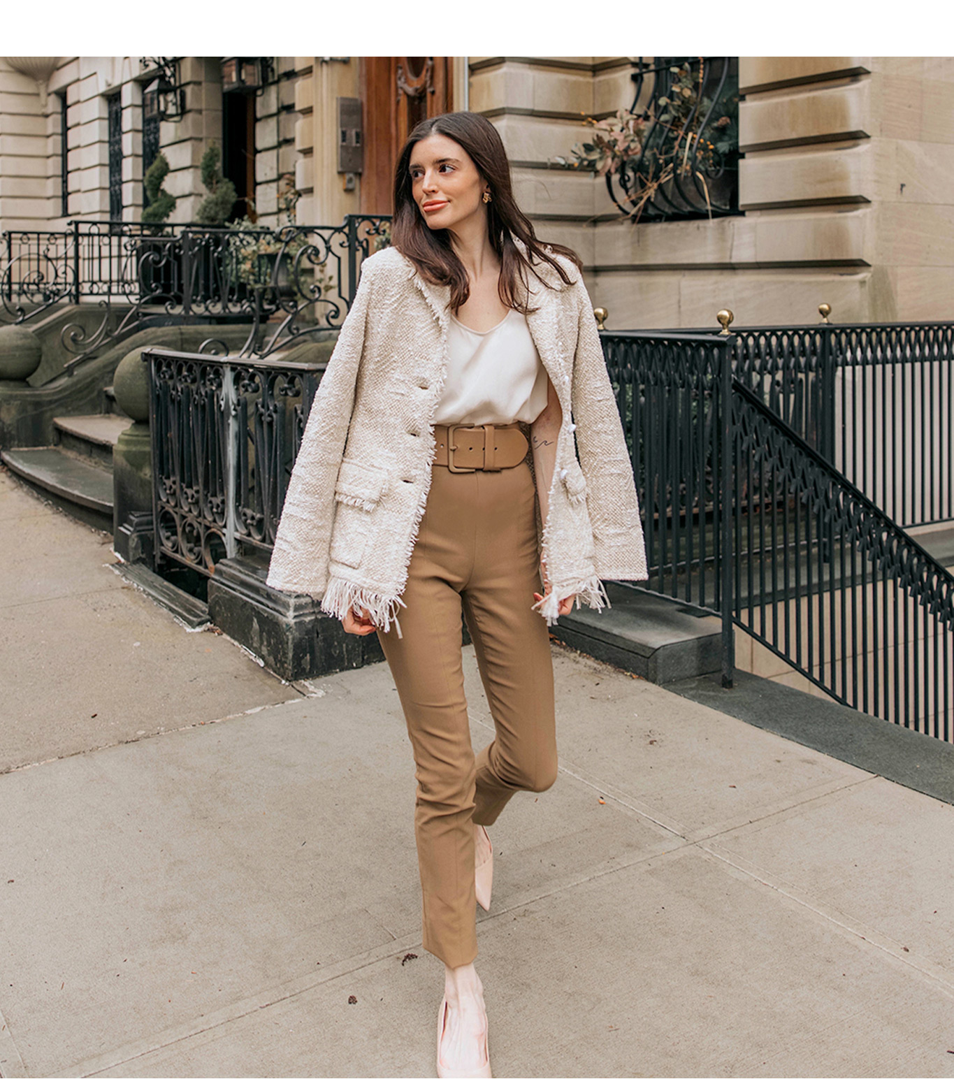 The Easy Outfit Formula Every Woman Should Know About. Read More.