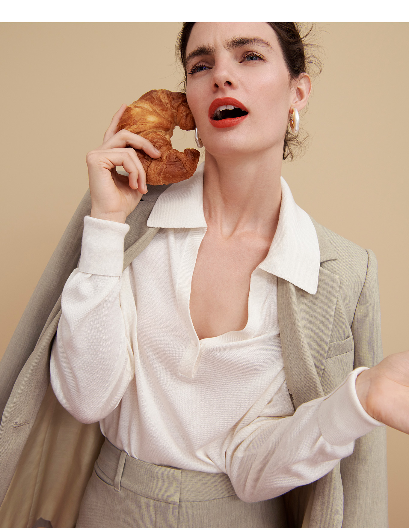10 Mistakes Everyone Makes When Buying a Suit. Read More.