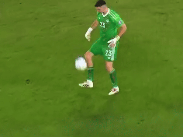 ¿La ranura de arne requerirá la reconstrucción de Liverpool? Además: un escándalo de cartas de juego de Messi 13 Emiliano Martinez: Hatted por oponentes, amado por Argentina, Entretenimiento interminable
