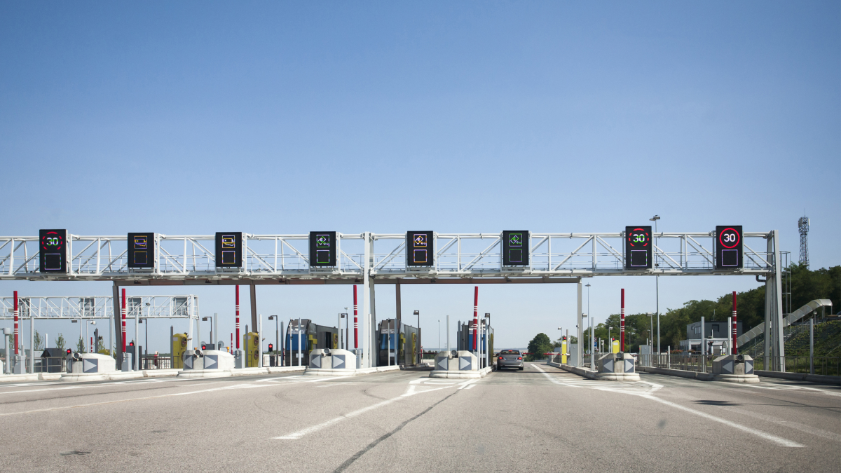 highway_toll_booth