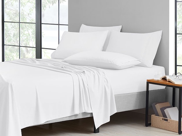 StackSocial - Newsflash: thread count actually matters | [Partner] 
