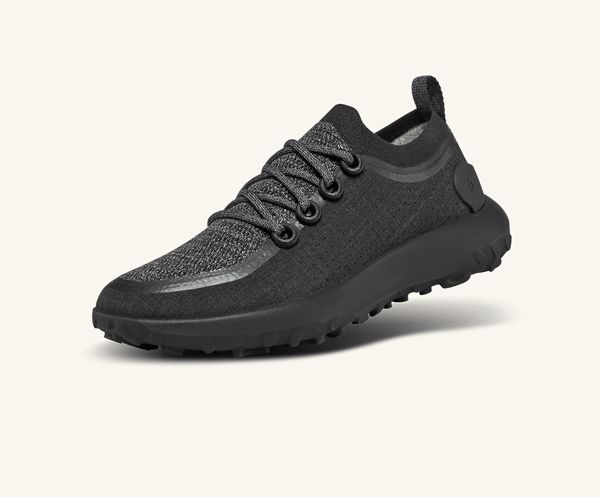 Anti-chafe seamless upper | Debris blocking collar | Stabilizing external heel counter | Cushioned midsole | Durable ripstop protection | Rugged, all-condition grip