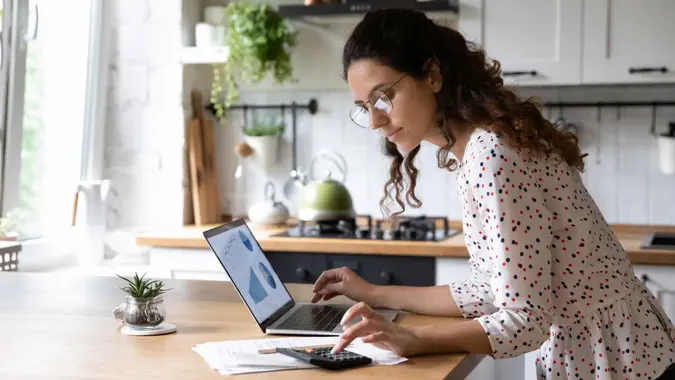 woman investing in stocks