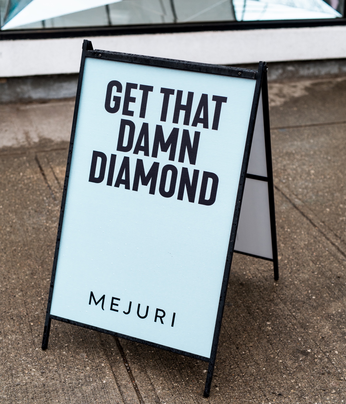 Get That Damn Diamond. Mejuri.