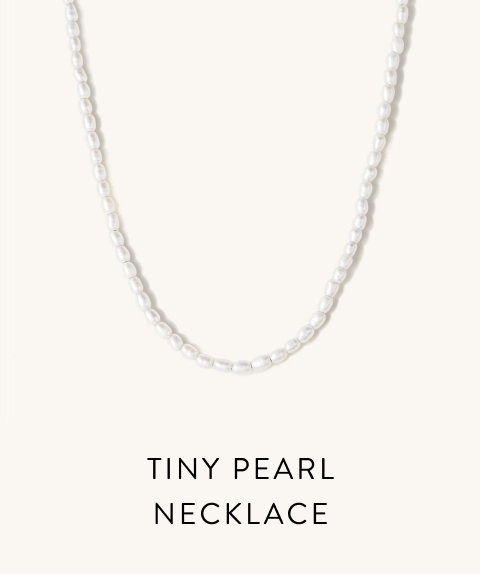 Tiny Pearl Necklace.