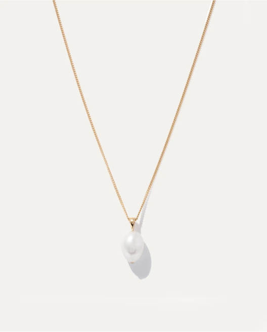 Rhiannon Bold Pearl Pendant Necklace