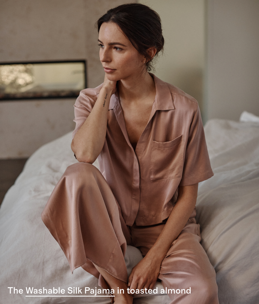 LUSTROUS LOUNGEWEAR