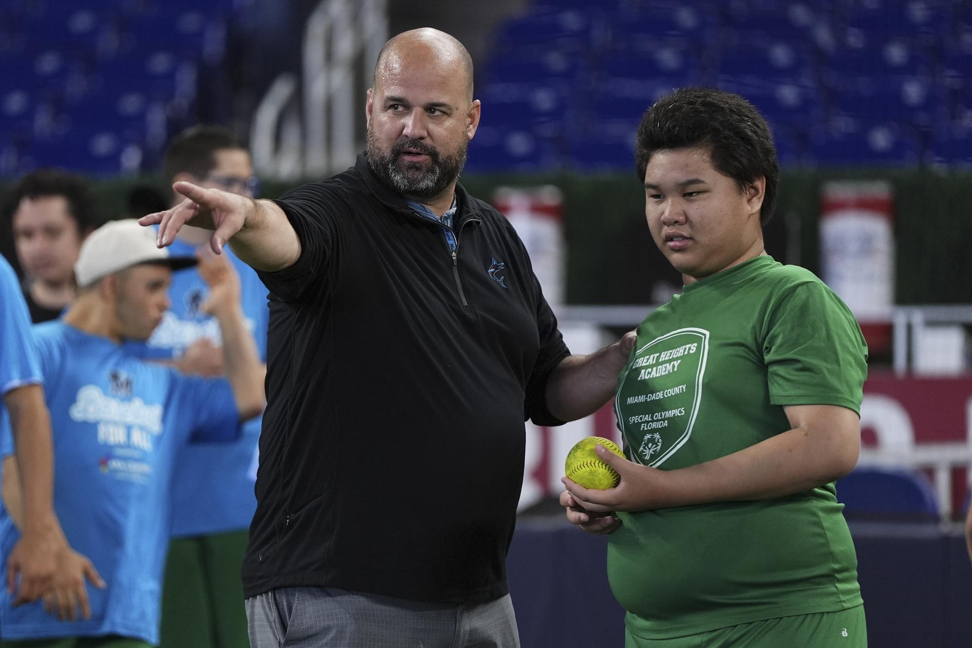 Gaby Sánchez with a Special Olympics athlete