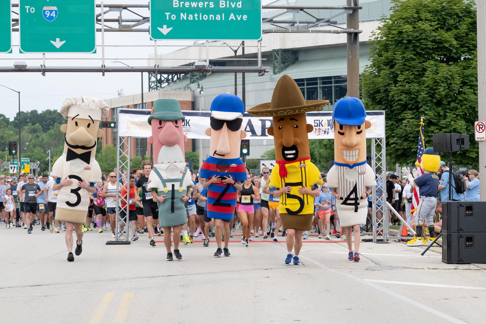 Participants in the 5K/10K Famous Racing Sausages Run/Walk