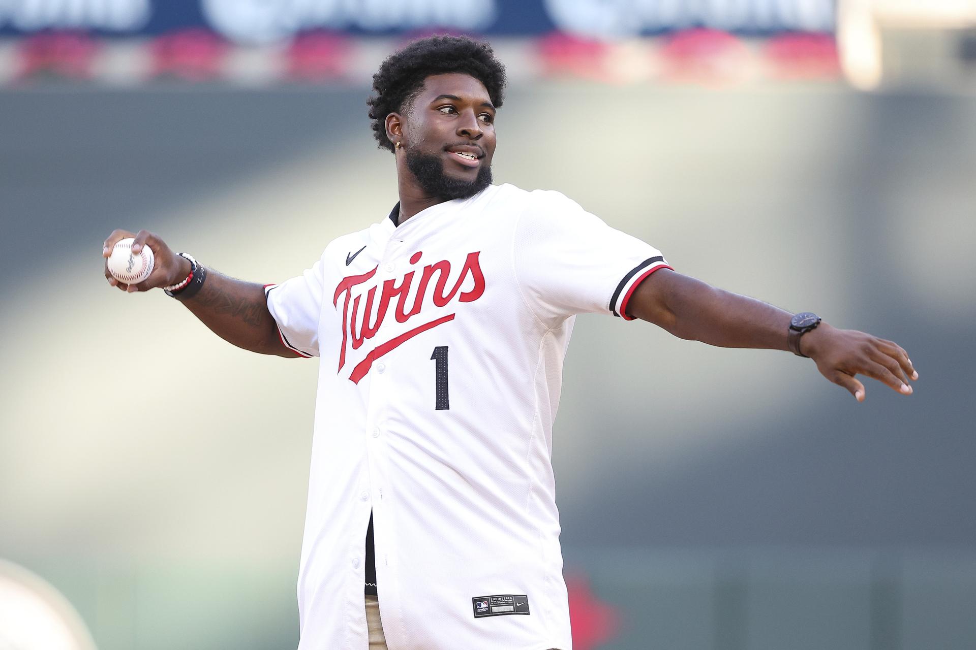 Kaelen Culpepper throws out a first pitch before a Twins-ChiSox game on Aug. 2, 2024