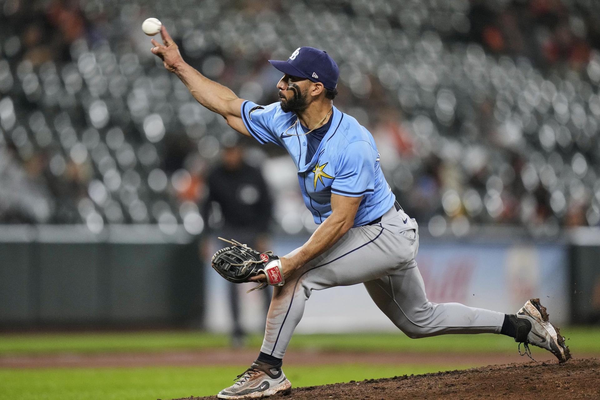 José Caballero pitching