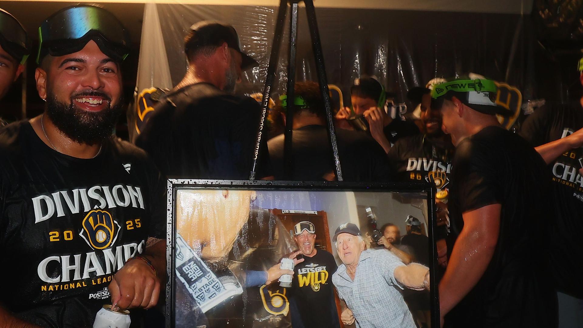 A tribute to late Brewers broadcaster Bob Uecker 