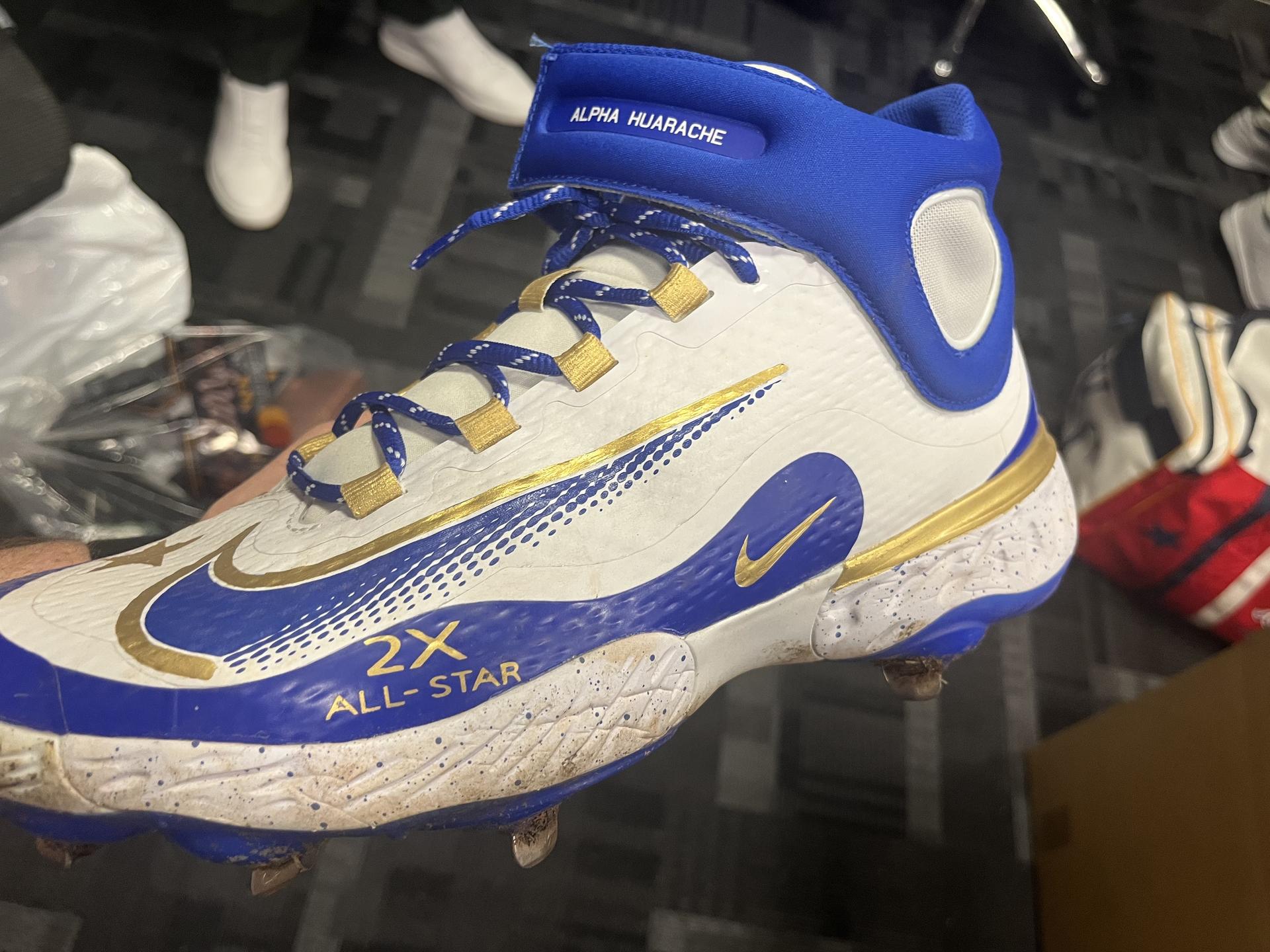 Estévez's custom All-Star cleats