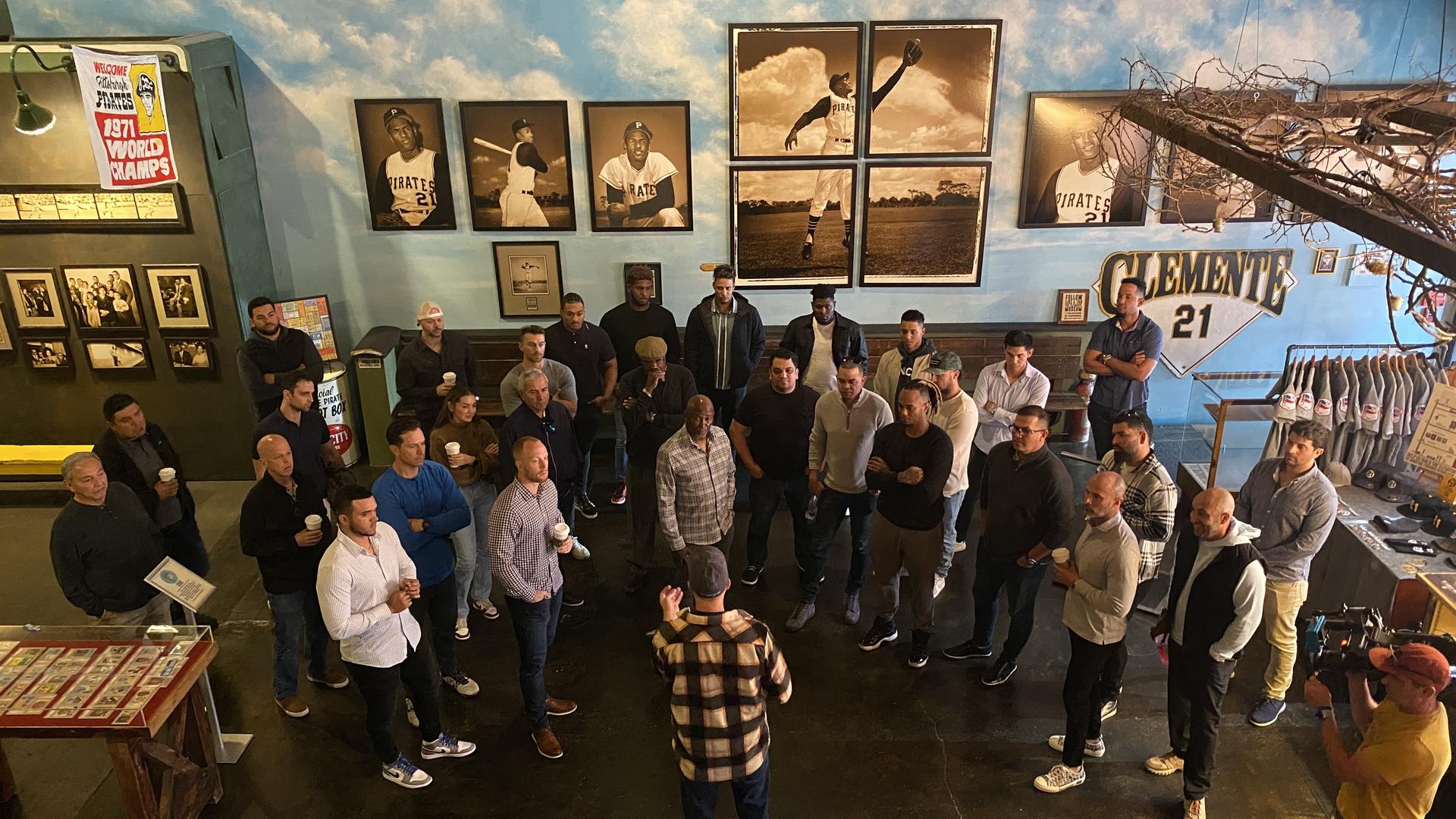 Astros visit Roberto Clemente Museum in 2023