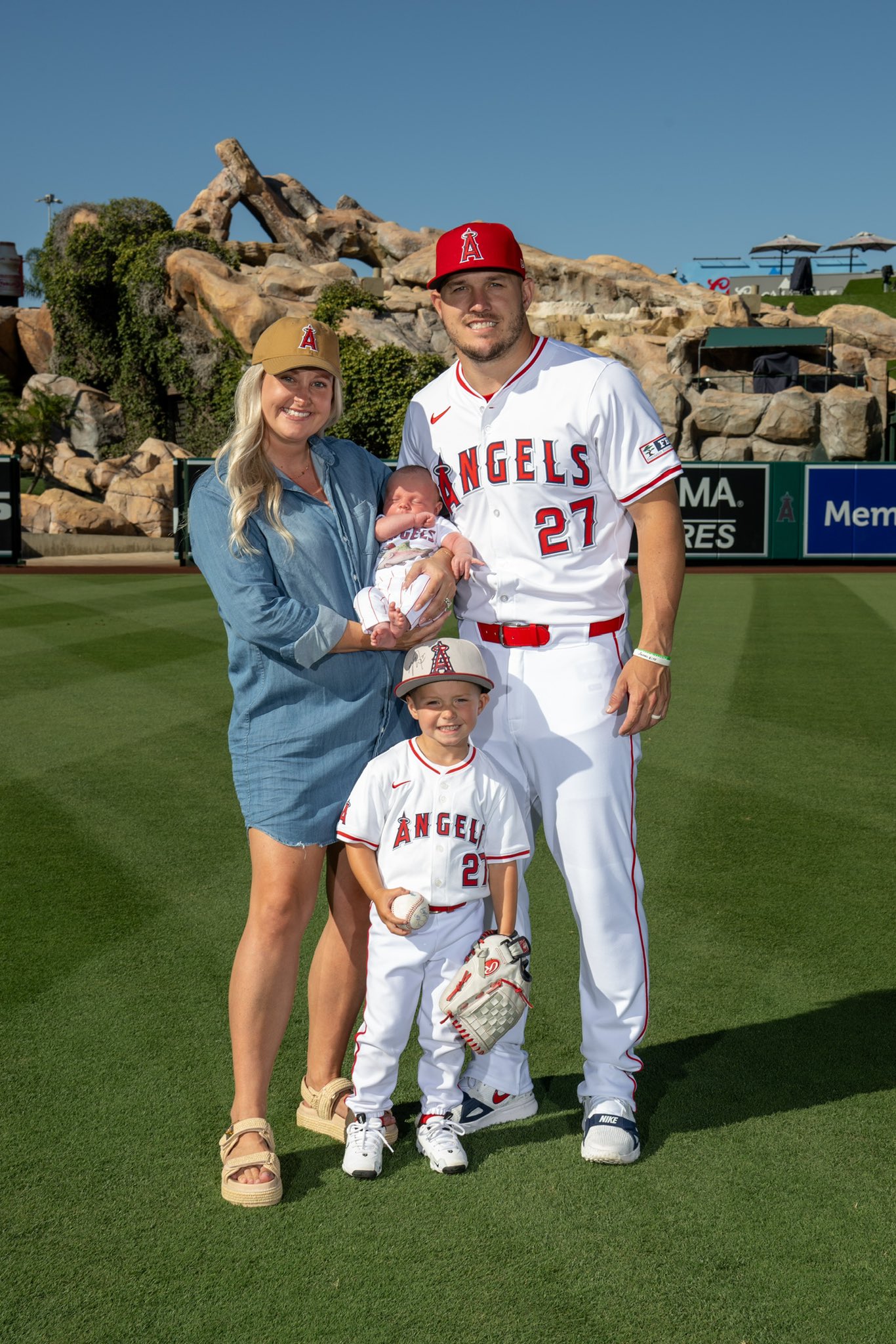 Mike Trout and family