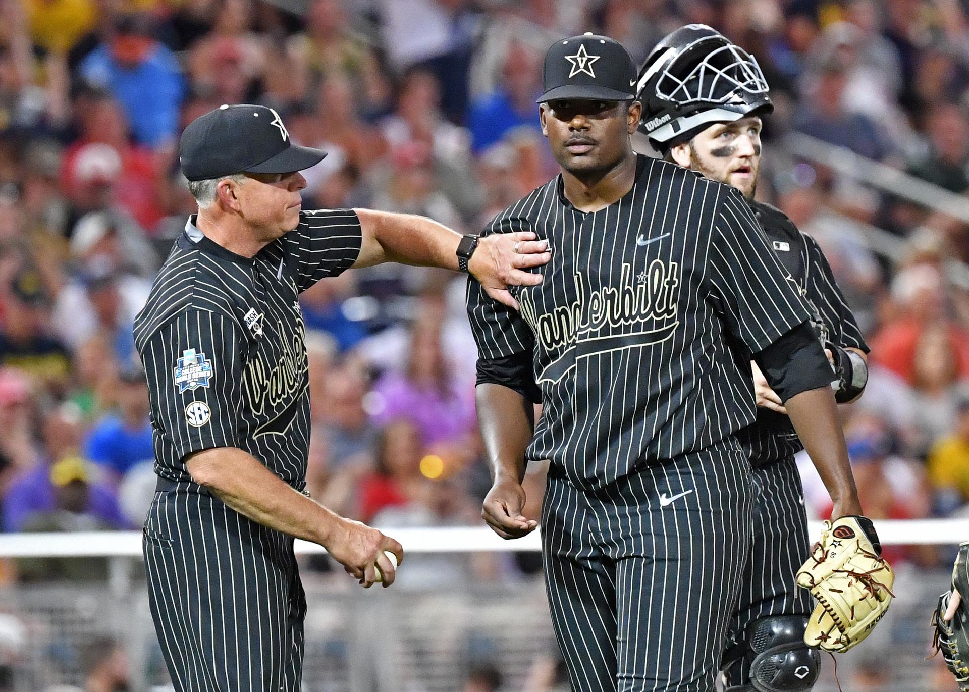 Tim Corbin and Kumar Rocker