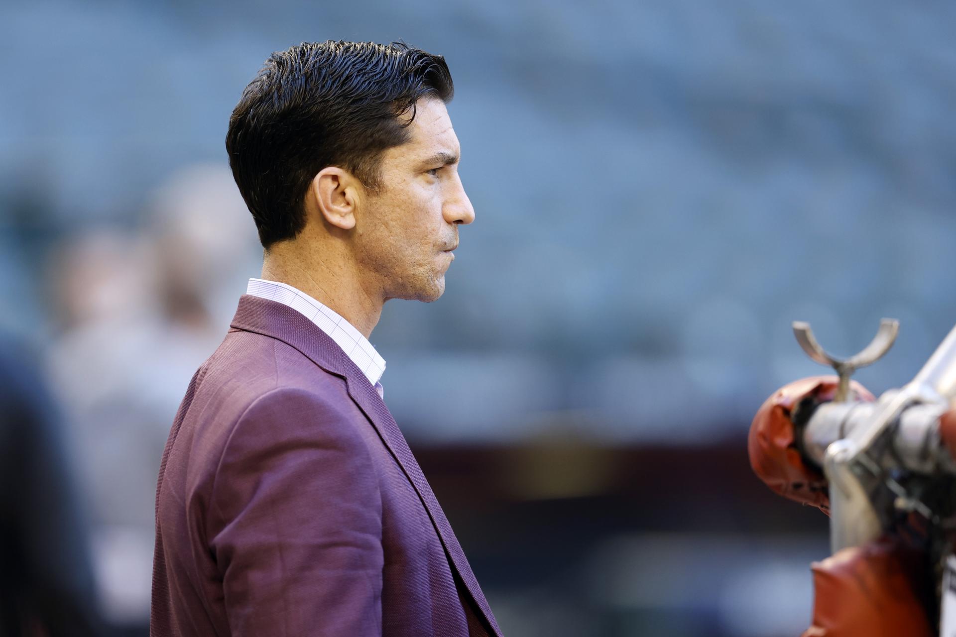 D-backs GM Mike Hazen