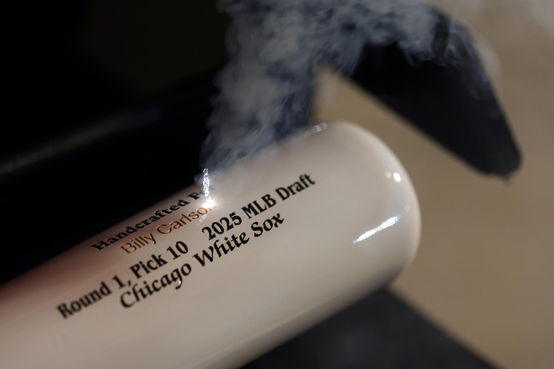 Billy Carlson Draft bat