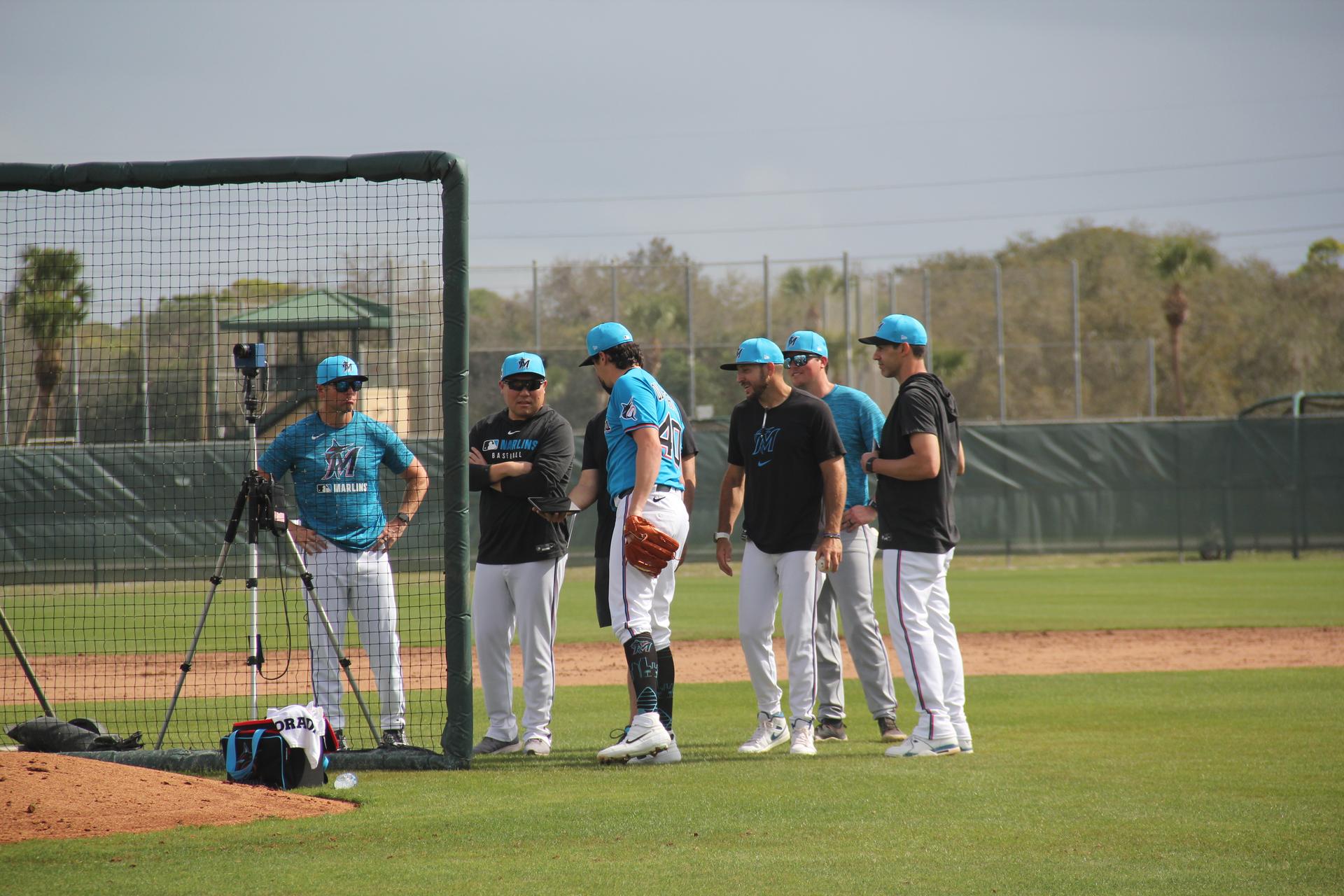 Marlins pitchers gather at Spring Training