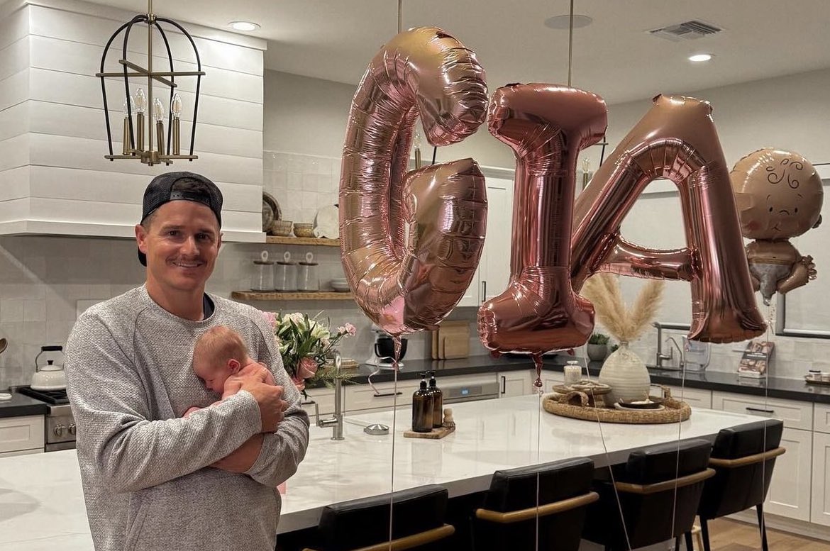 Matt Chapman with daughter Gia (Credit: Taylor Chapman on Instagram)