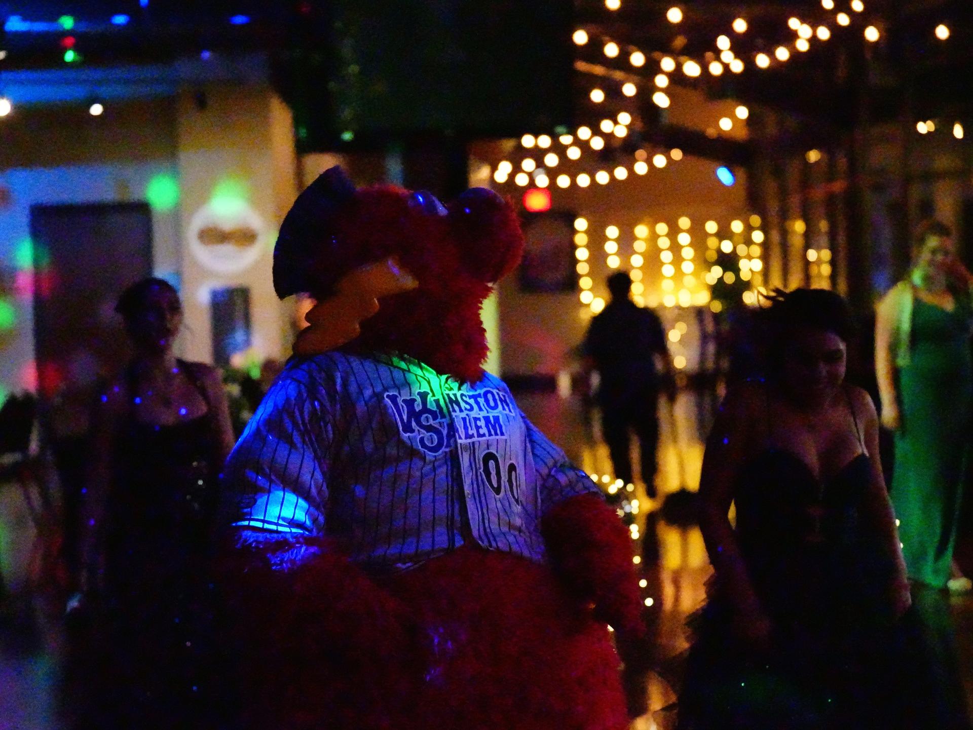 Dash prom