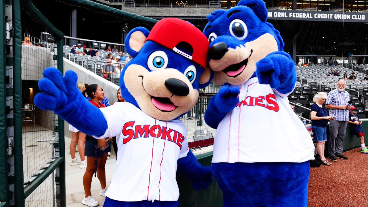 Smokies mascots