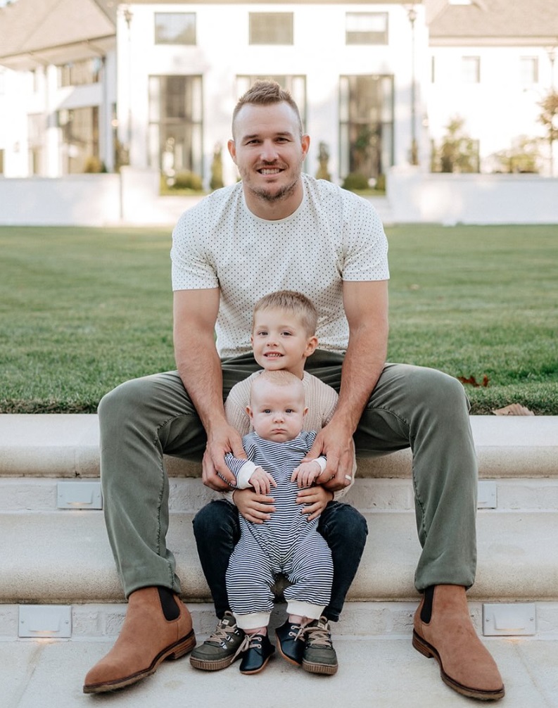 Mike Trout and family