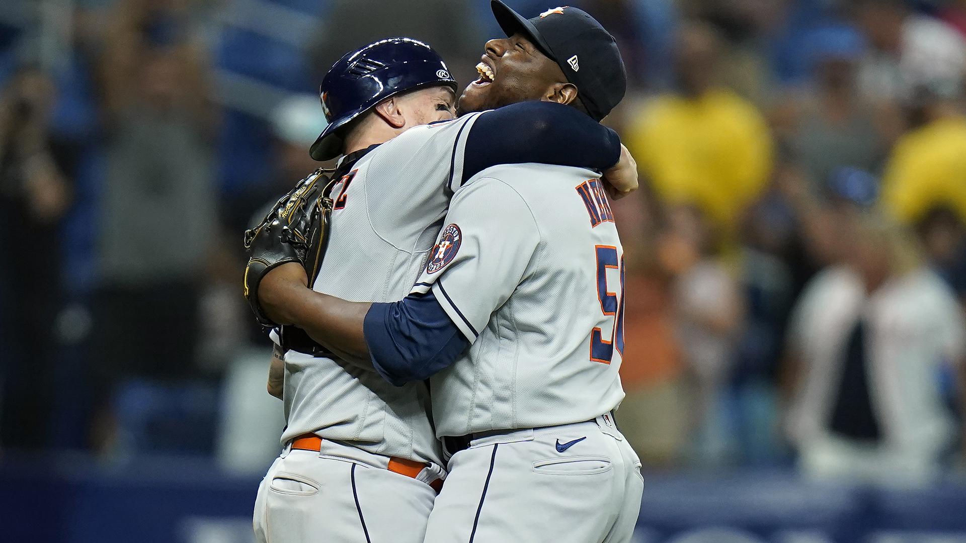 Astros clinch 2022 American League West