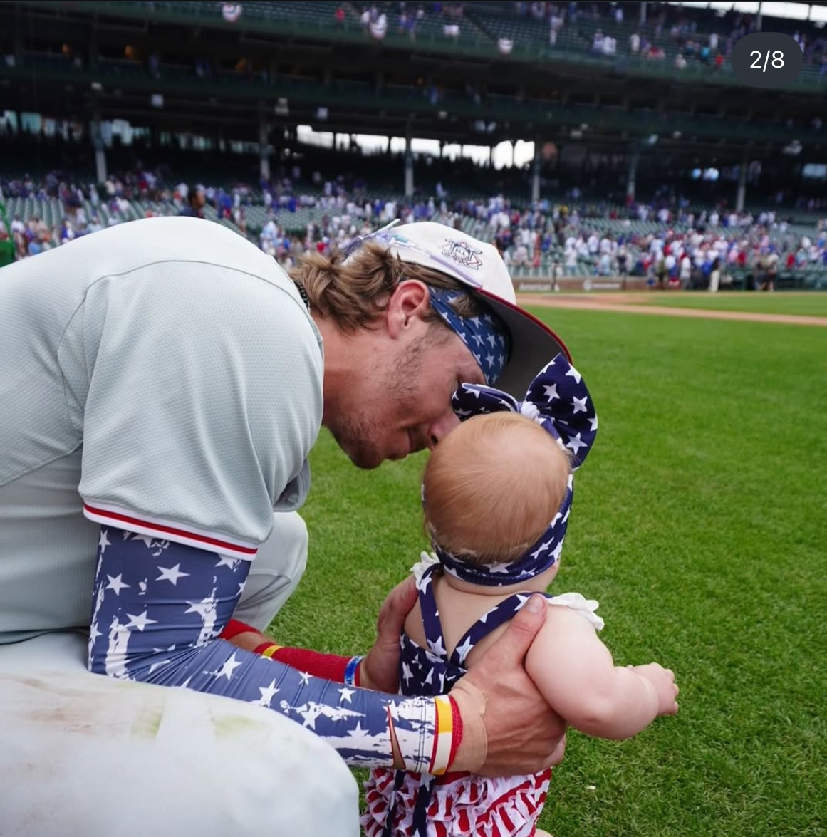 Bryson Stott with daughter, Braxtyn