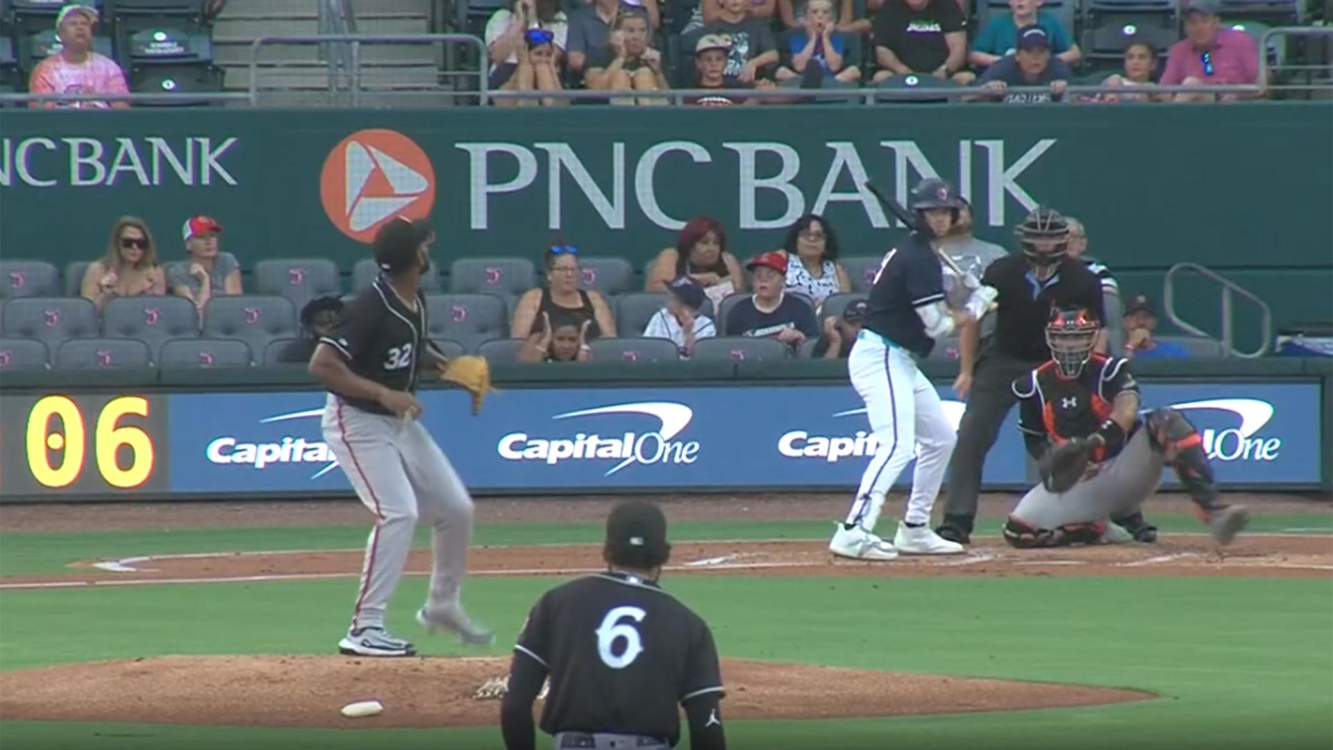 Thunder balk video