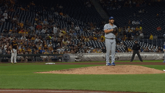 Clayton Kerhsaw snares a comebacker in Pittsburgh