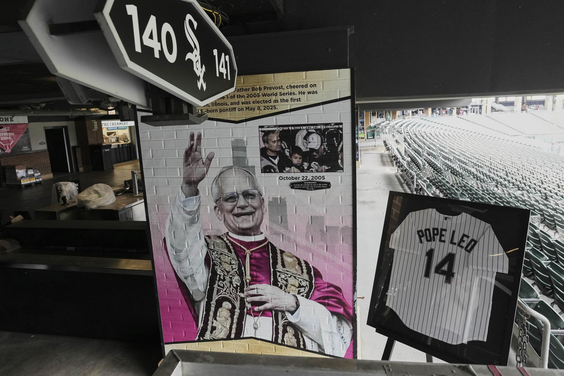 White Sox honor Pope Leo XIV at Rate Field