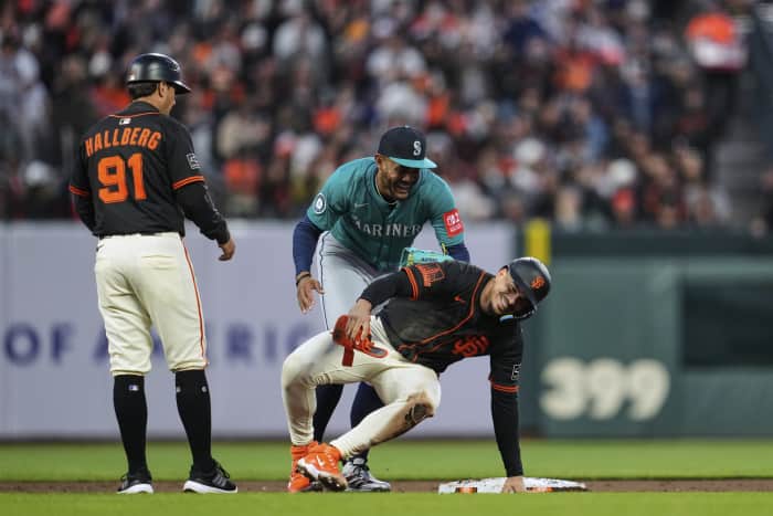 Julio Rodríguez and Willy Adames having fun!